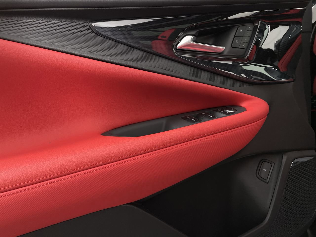 New 2025 Chevrolet Blazer EV RS image 80