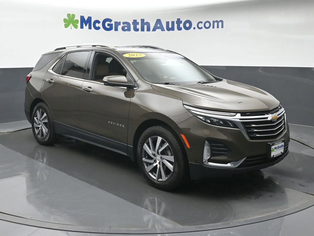 Used 2023 Chevrolet Equinox Premier FWD image 2