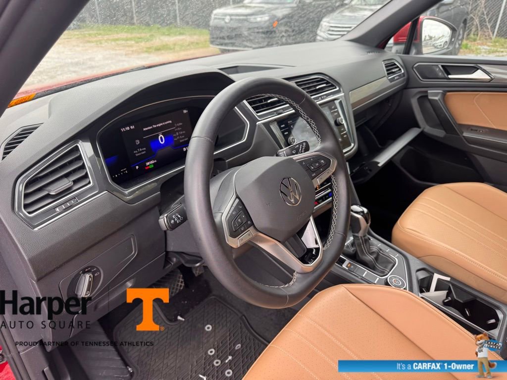 Used 2023 Volkswagen Tiguan SE image 14