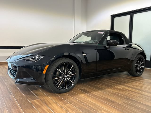 New 2026 MAZDA MX-5 Miata Grand Touring RWD image 4