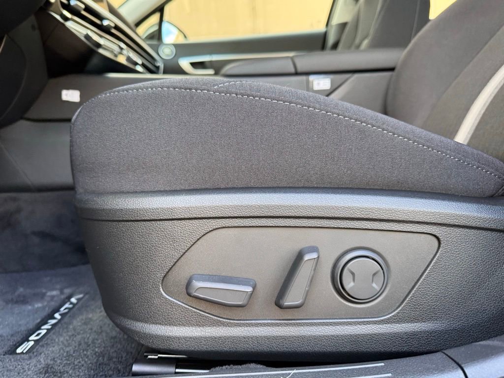 New 2026 Hyundai Sonata SEL FWD image 7