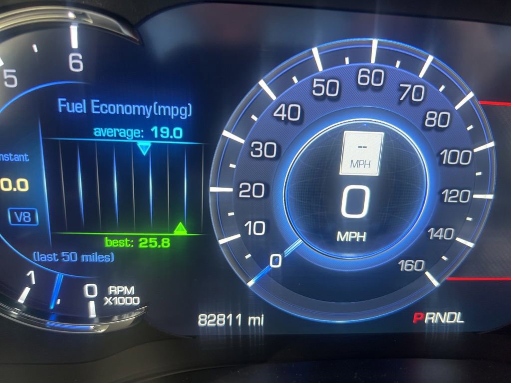 Used 2019 Cadillac Escalade Premium Luxury AWD/4WD image 5