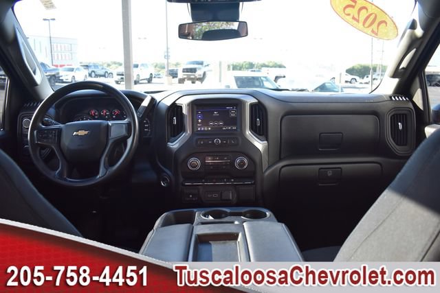 Used 2025 Chevrolet Silverado 2500 Custom AWD/4WD image 3