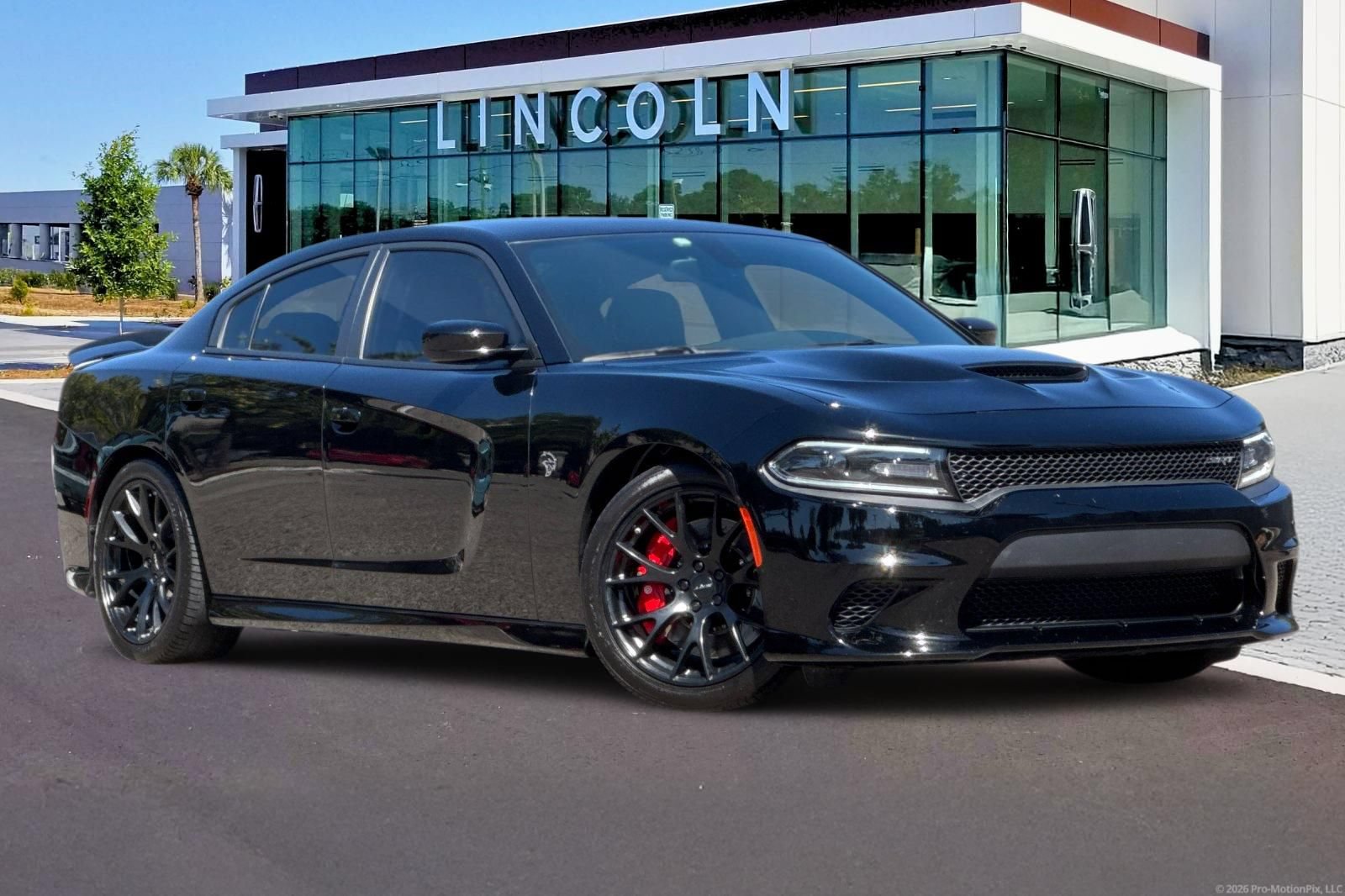 Used 2015 Dodge Charger SRT Hellcat RWD image 2