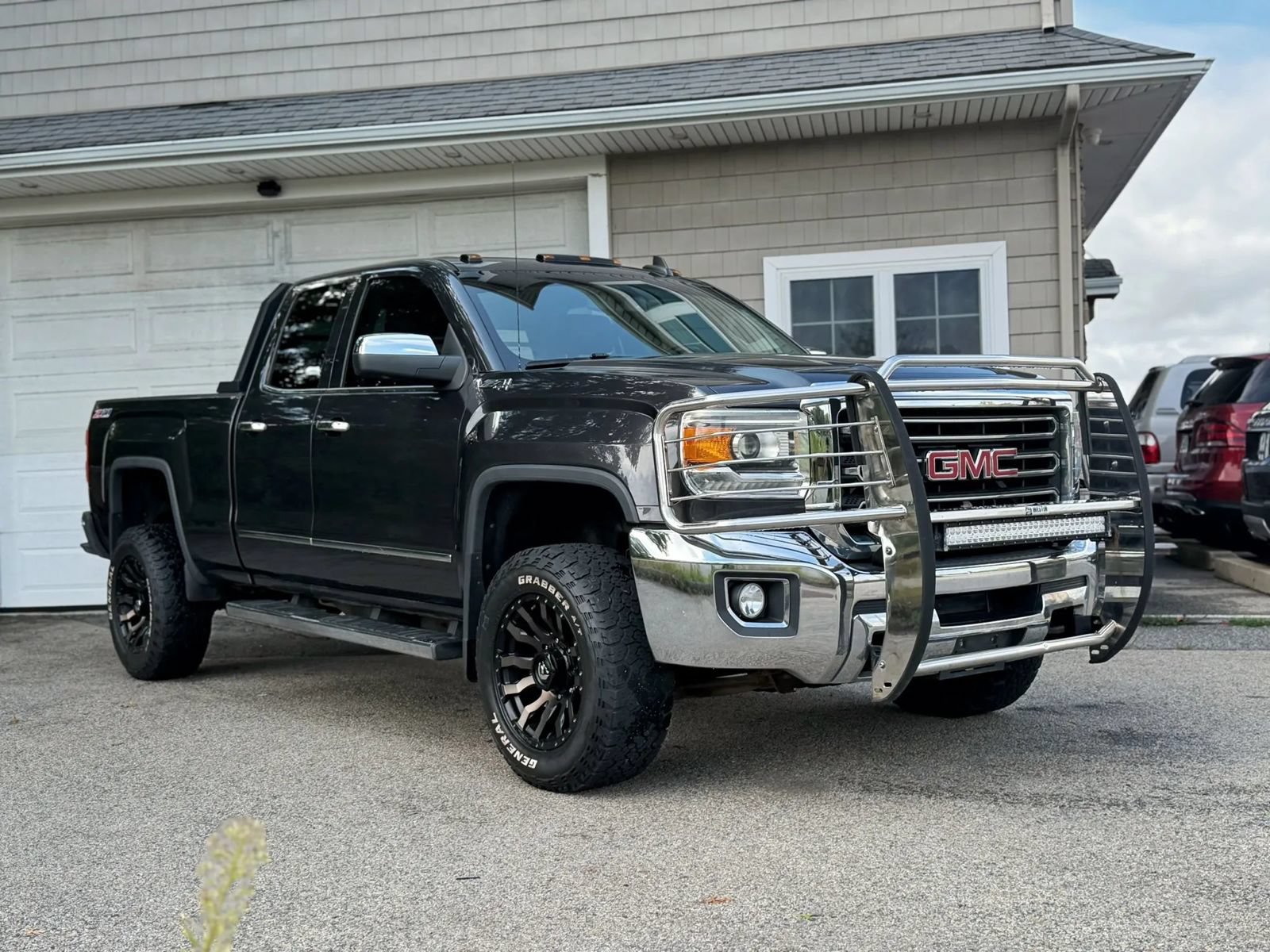 Used 2015 GMC Sierra 2500 SLT w/ Snow Plow Prep Package AWD/4WD image 3