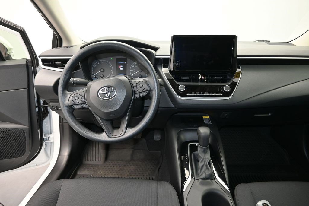 Used 2025 Toyota Corolla LE w/ LE Premium Package FWD image 13