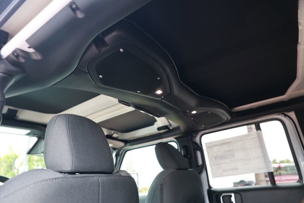 New 2026 Jeep Wrangler Sport S image 31