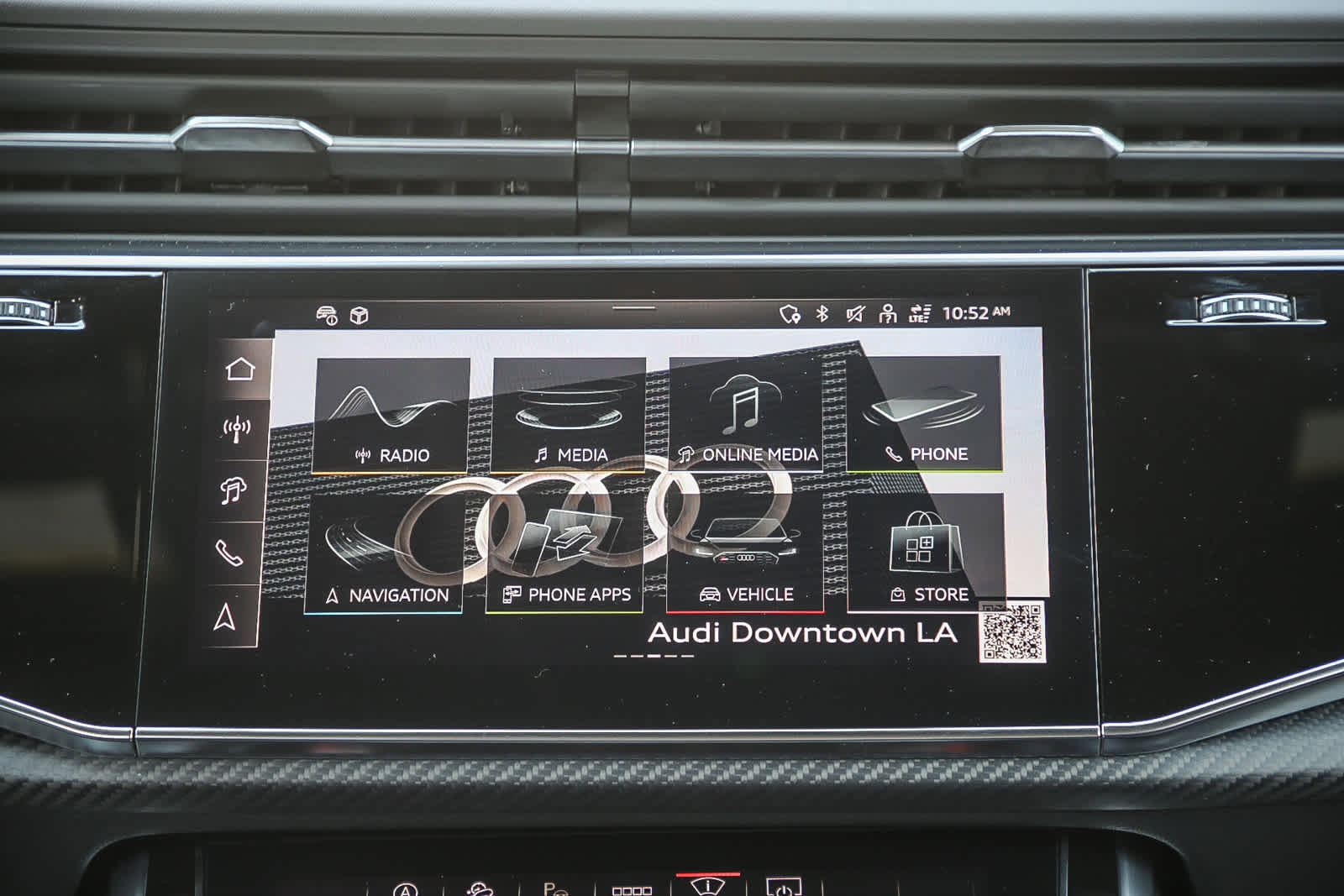 New 2025 Audi RS Q8 performance image 16