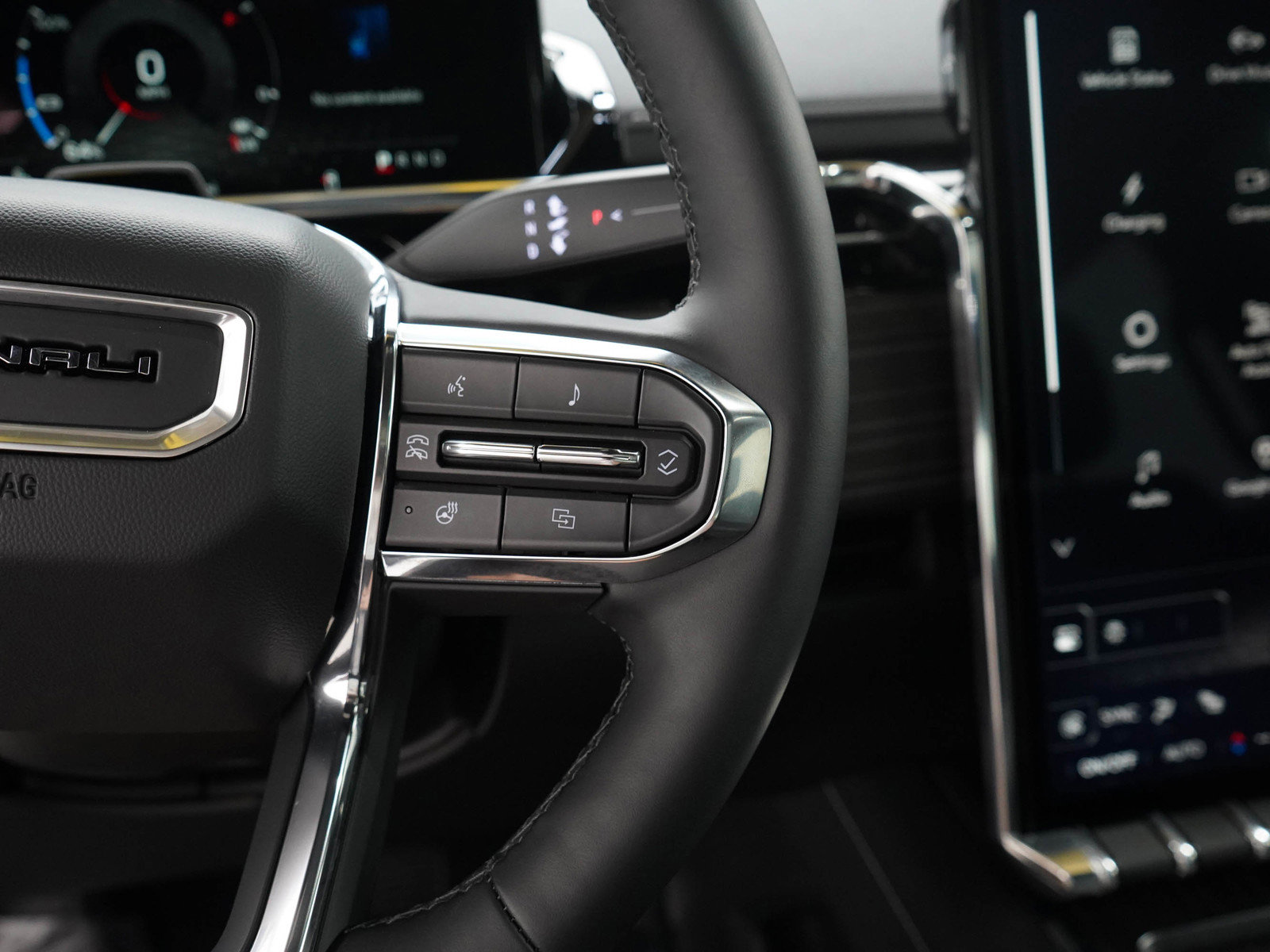 Used 2025 GMC Sierra EV Denali image 22