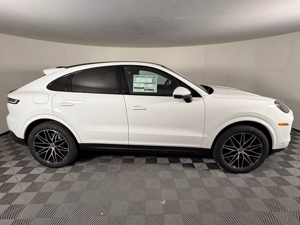 New 2026 Porsche Cayenne Coupe image 8