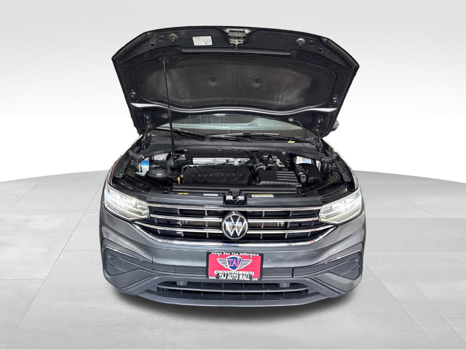 Used 2024 Volkswagen Tiguan S FWD image 11