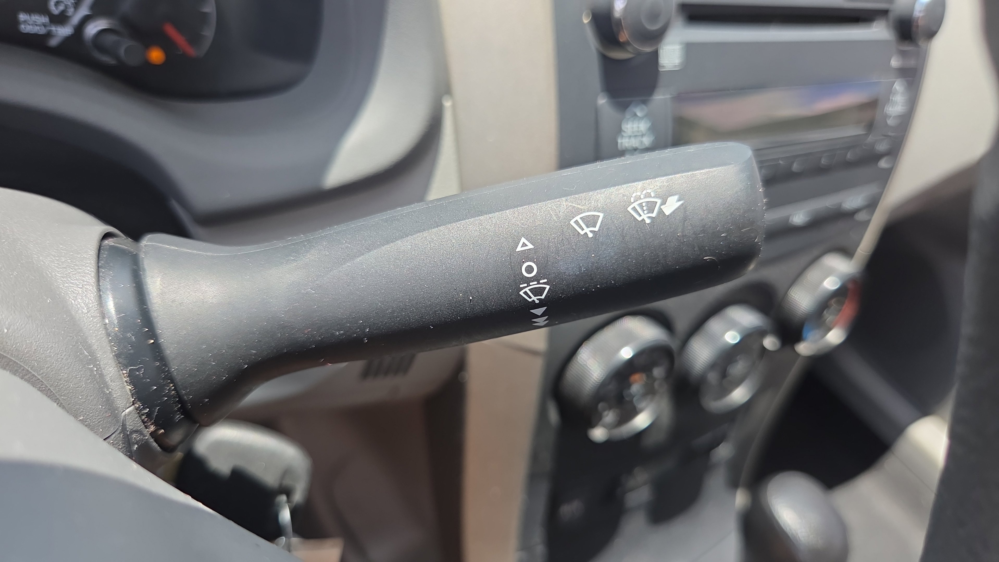 Used 2010 Toyota Corolla LE FWD image 26