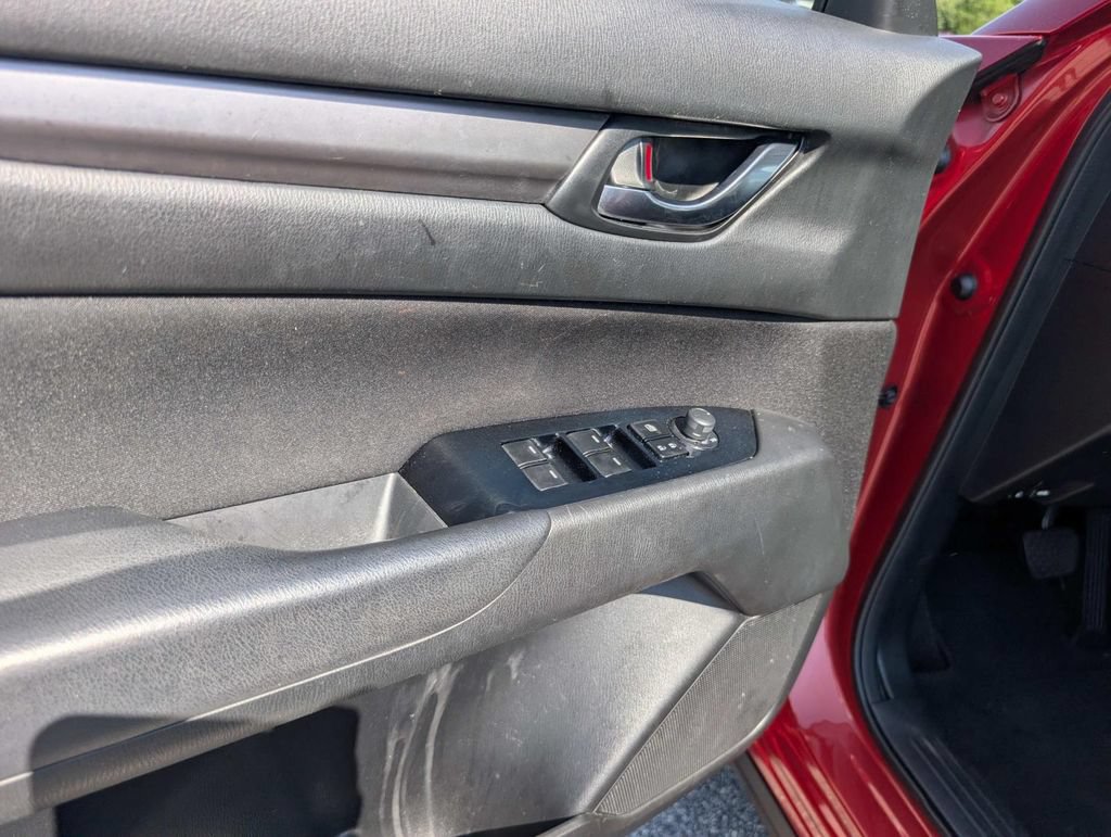 Used 2018 MAZDA CX-5 Sport FWD image 13