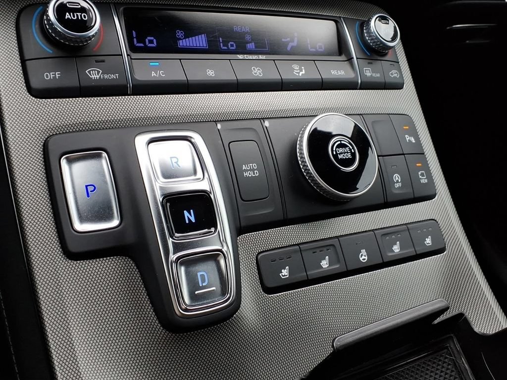 Used 2022 Hyundai Palisade Calligraphy FWD image 17