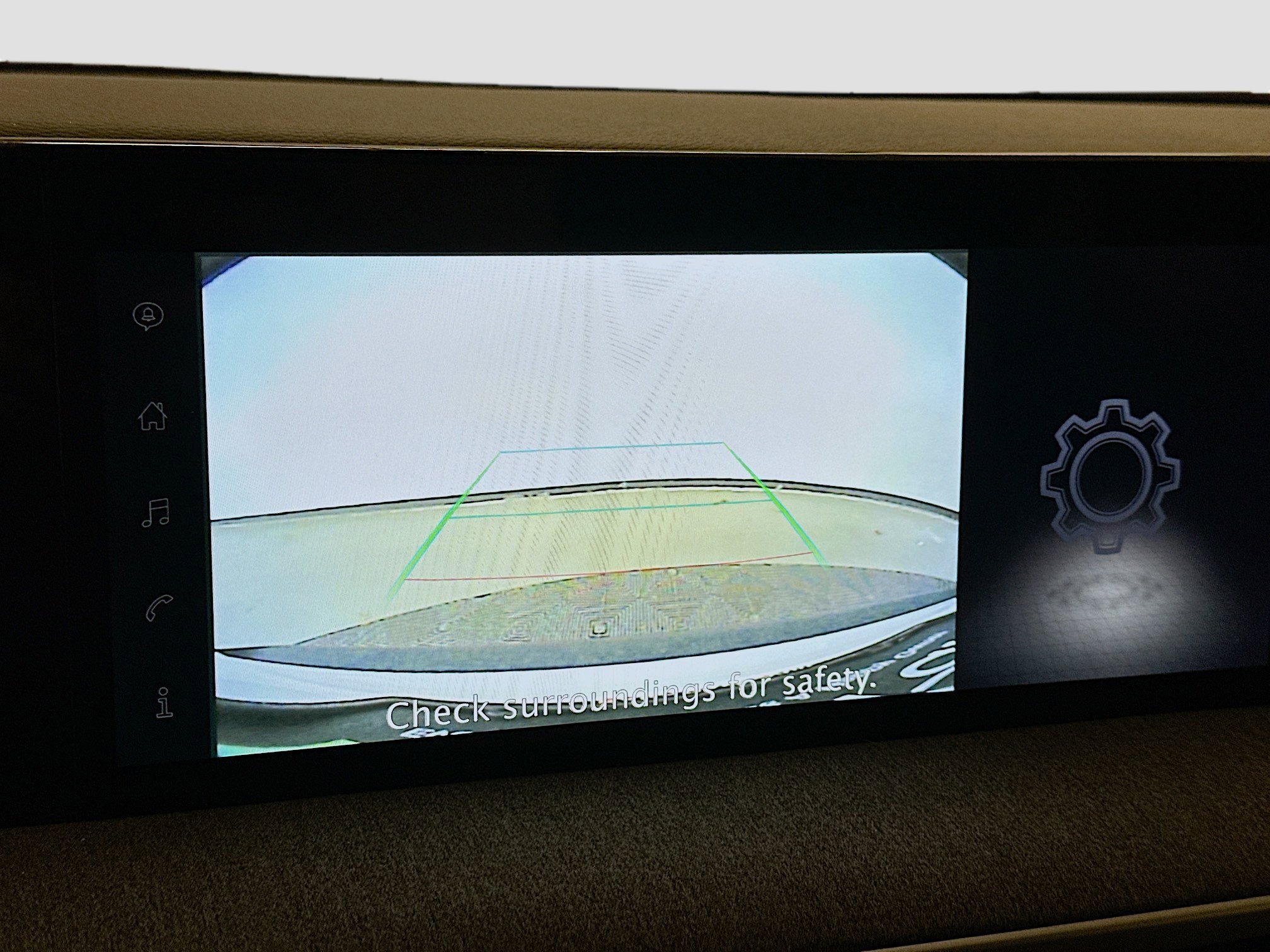 Used 2025 Nissan Kicks SV image 22