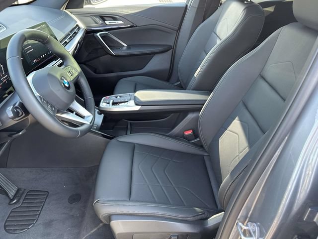 New 2026 BMW X2 xDrive28i w/ Convenience Package AWD/4WD image 14