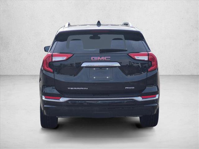 Used 2023 GMC Terrain Denali w/ Black Diamond Edition AWD/4WD image 6