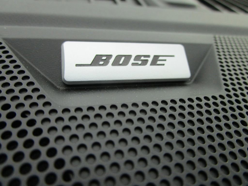 Used 2025 GMC Canyon AT4 w/ Technology Plus Package image 46