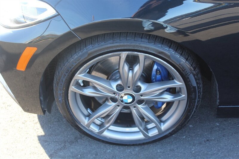 Used 2016 BMW M235i xDrive Coupe AWD/4WD image 27