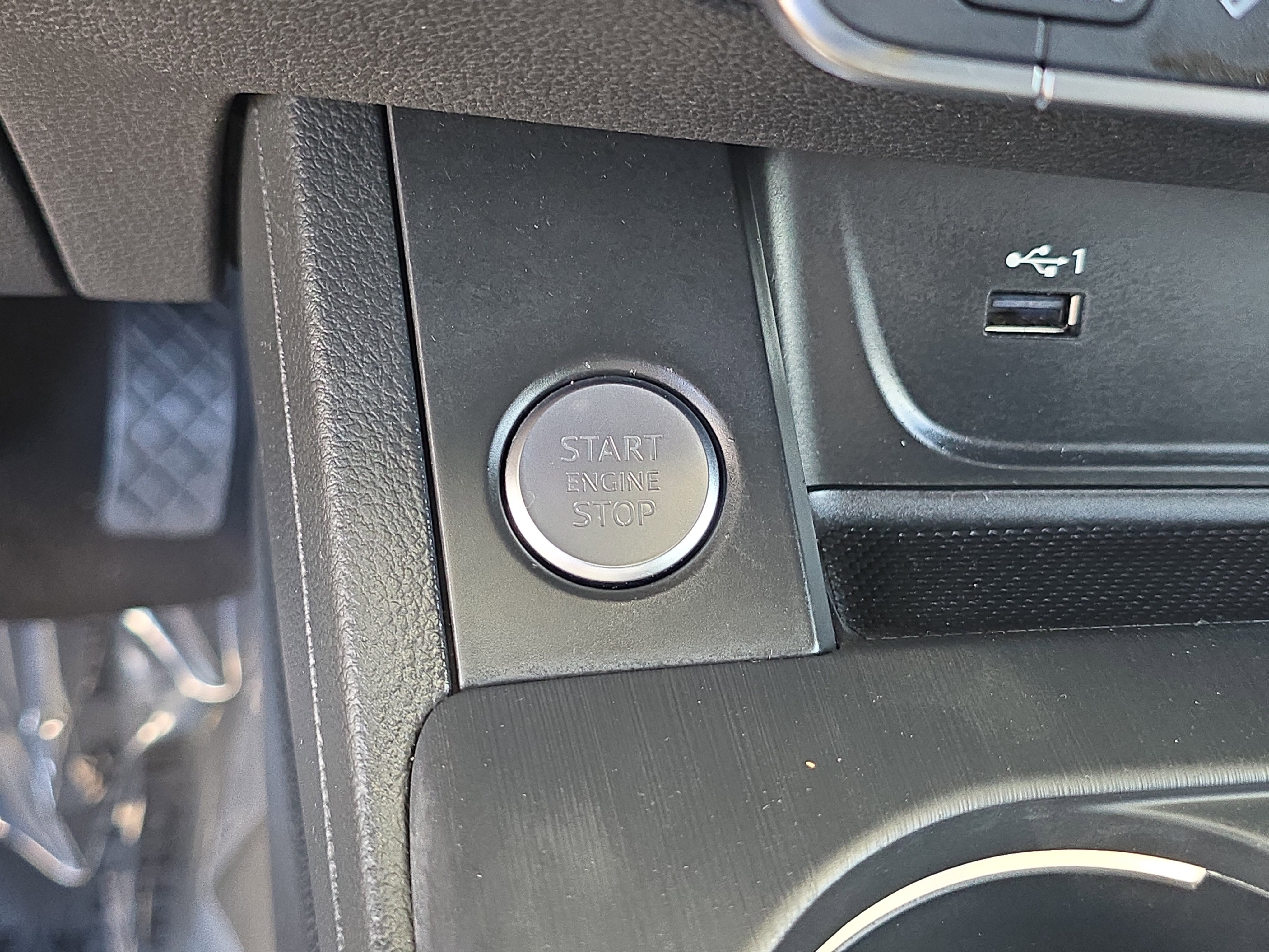 Used 2018 Audi A5 2.0T Premium w/ Convenience Package image 27