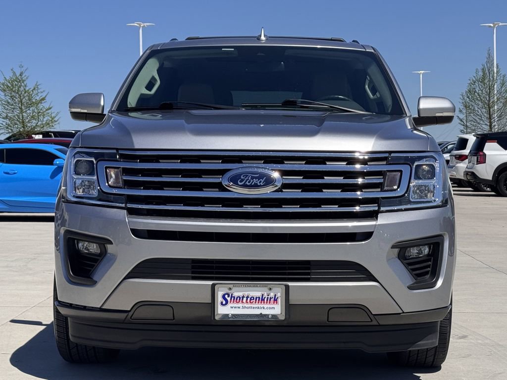 Used 2021 Ford Expedition Max XLT image 7