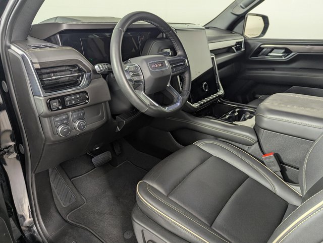 Used 2025 GMC Yukon XL Elevation image 11