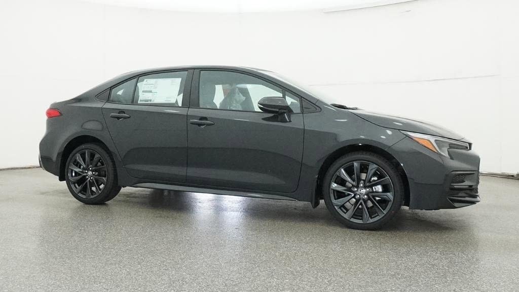 Used 2026 Toyota Corolla SE FWD image 21