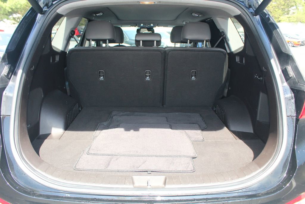 Used 2019 Hyundai Santa Fe AWD image 8