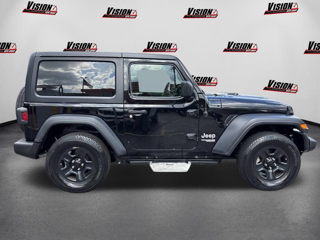 Used 2019 Jeep Wrangler Sport AWD/4WD image 4