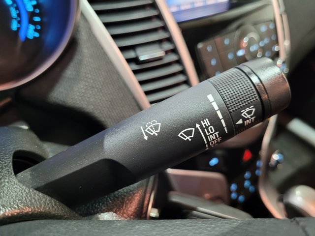 Used 2015 Chevrolet Cruze LT image 30