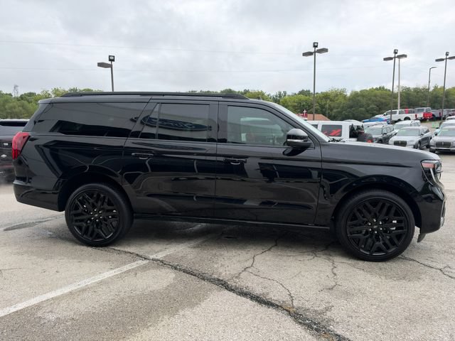 Used 2026 Ford Expedition Max Platinum w/ Stealth Performance Package AWD/4WD image 8