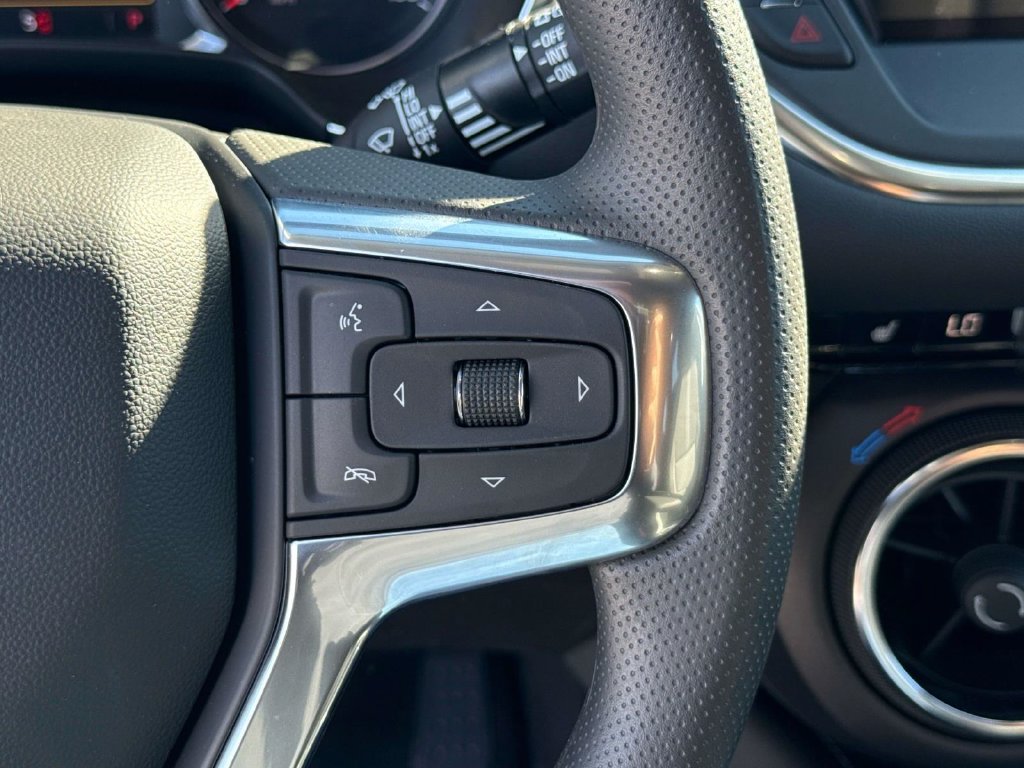 New 2026 Chevrolet Blazer LT AWD/4WD image 5