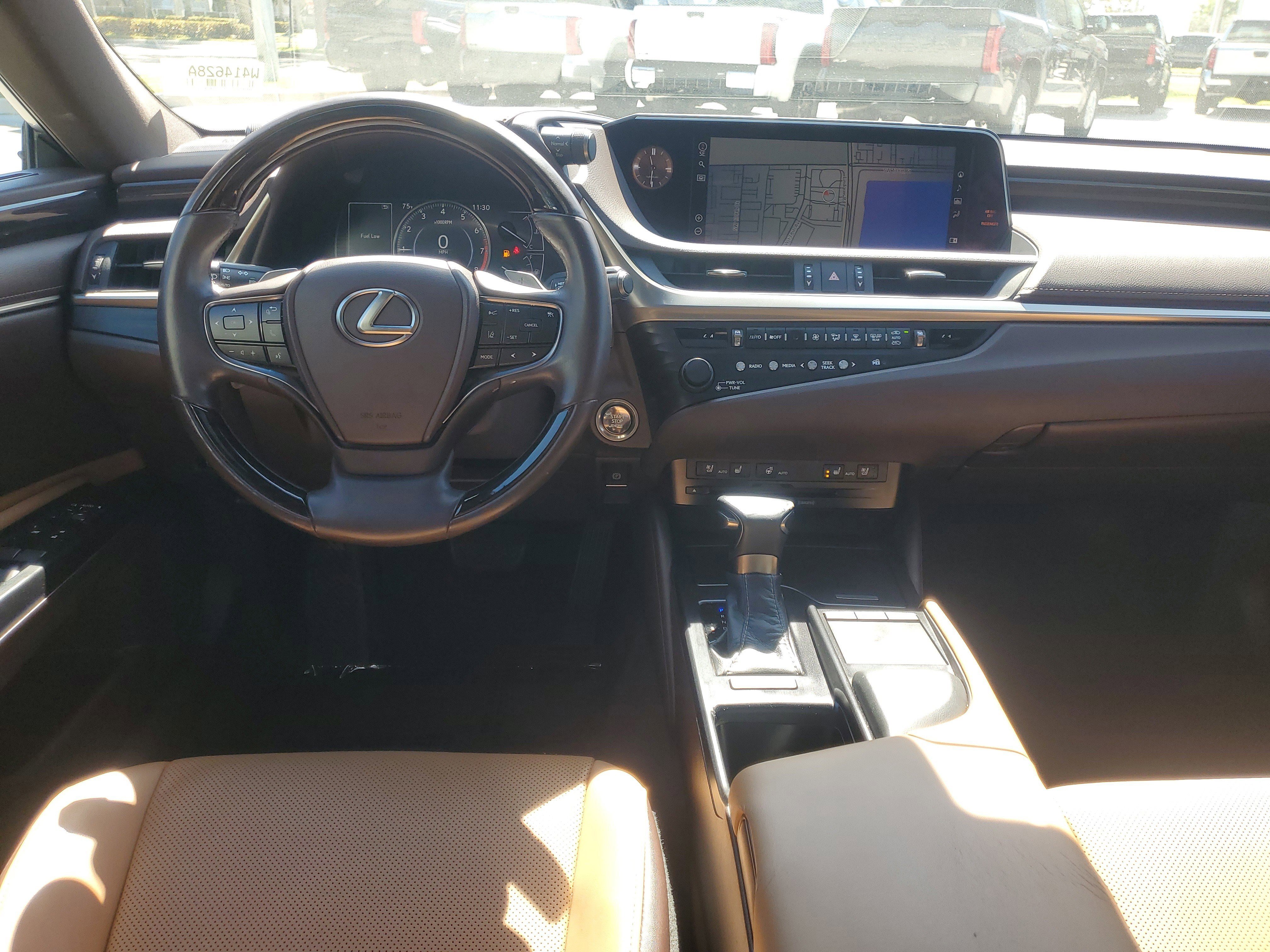 Used 2020 Lexus ES 350 w/ Premium Package FWD image 11