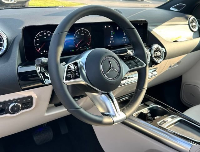 New 2026 Mercedes-Benz GLA 250 4MATIC image 15