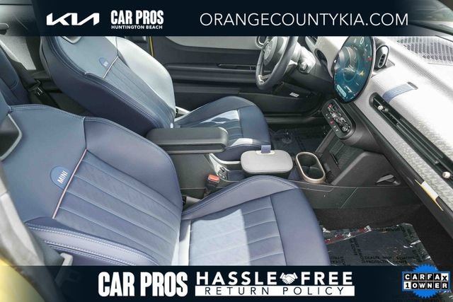 Used 2025 MINI Cooper S image 17