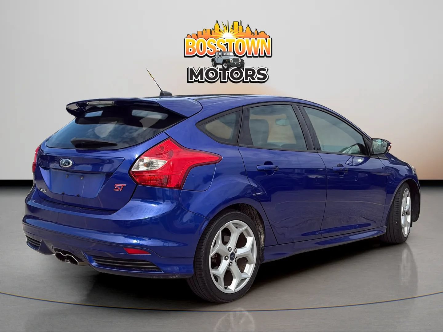 Used 2013 Ford Focus ST FWD image 7