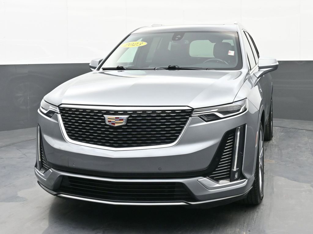 Used 2023 Cadillac XT6 Premium Luxury image 7