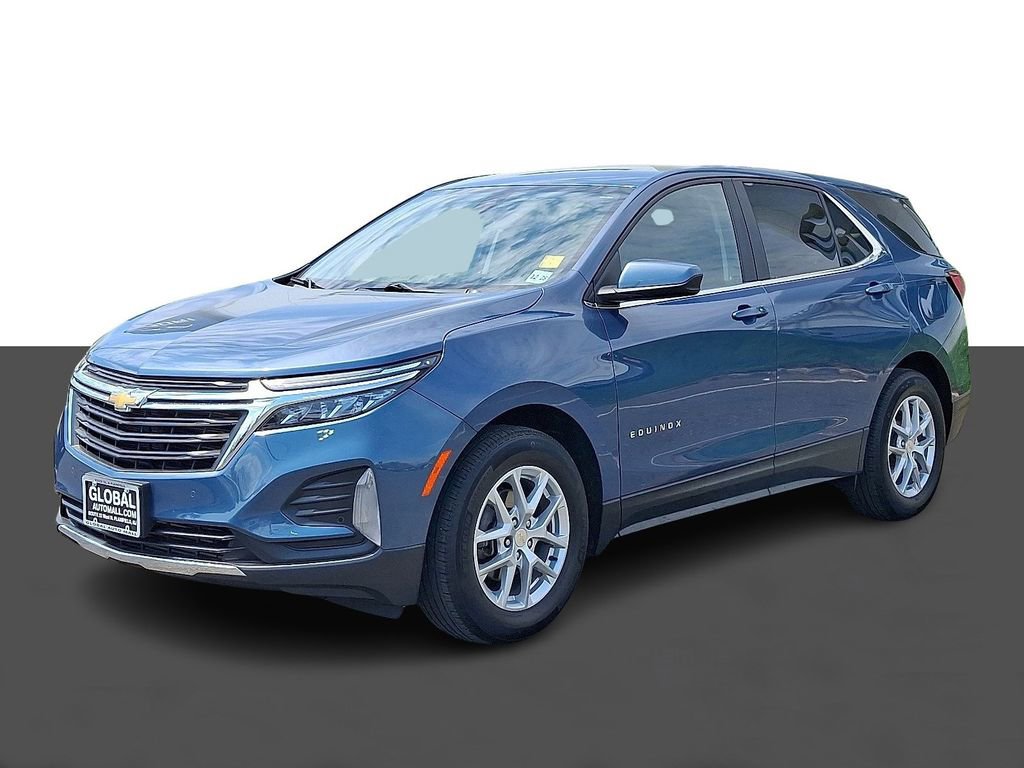 Used 2024 Chevrolet Equinox LT w/ LPO, Floor Liner Package FWD image 3