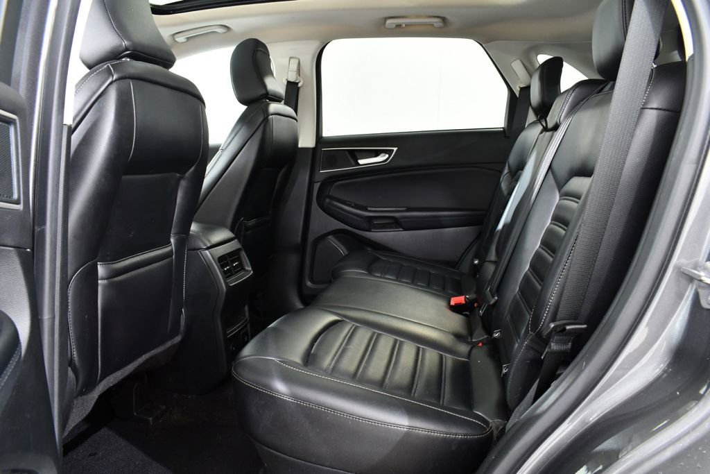 Used 2022 Ford Edge SEL w/ Convenience Package image 16