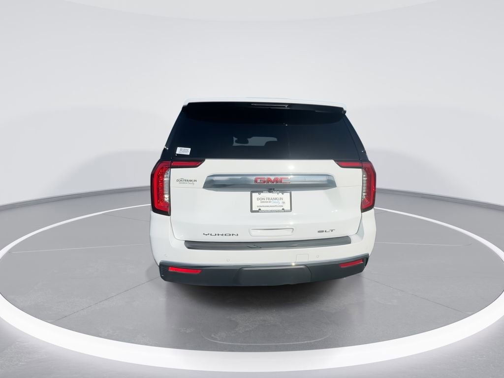 Used 2024 GMC Yukon SLT w/ SLT Luxury Package image 7