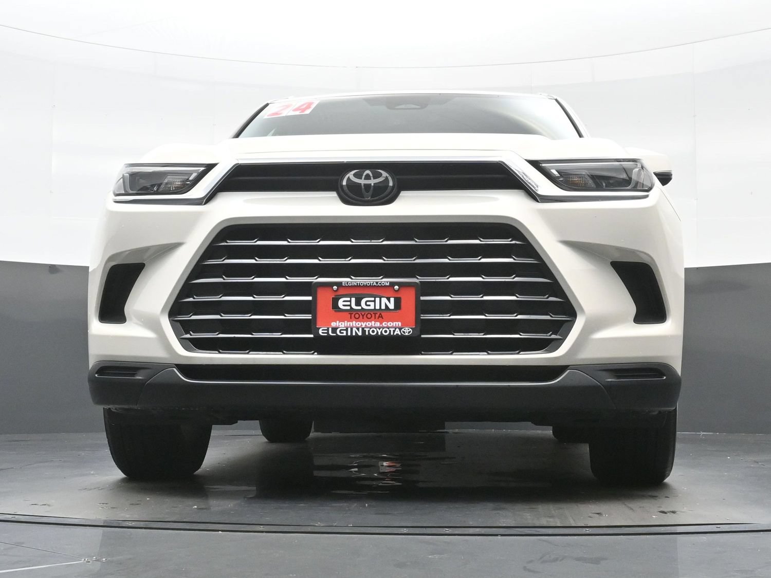 Used 2024 Toyota Grand Highlander AWD image 29