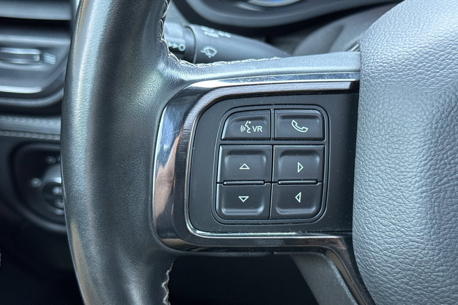 Used 2022 RAM 3500 Limited image 36