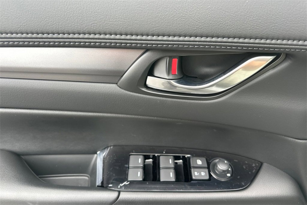 New 2025 MAZDA CX-5 AWD 2.5 S w/ Preferred Package image 12