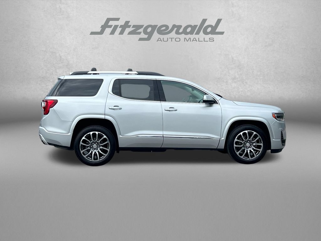 Used 2020 GMC Acadia Denali w/ LPO, Adventure Package AWD/4WD image 3