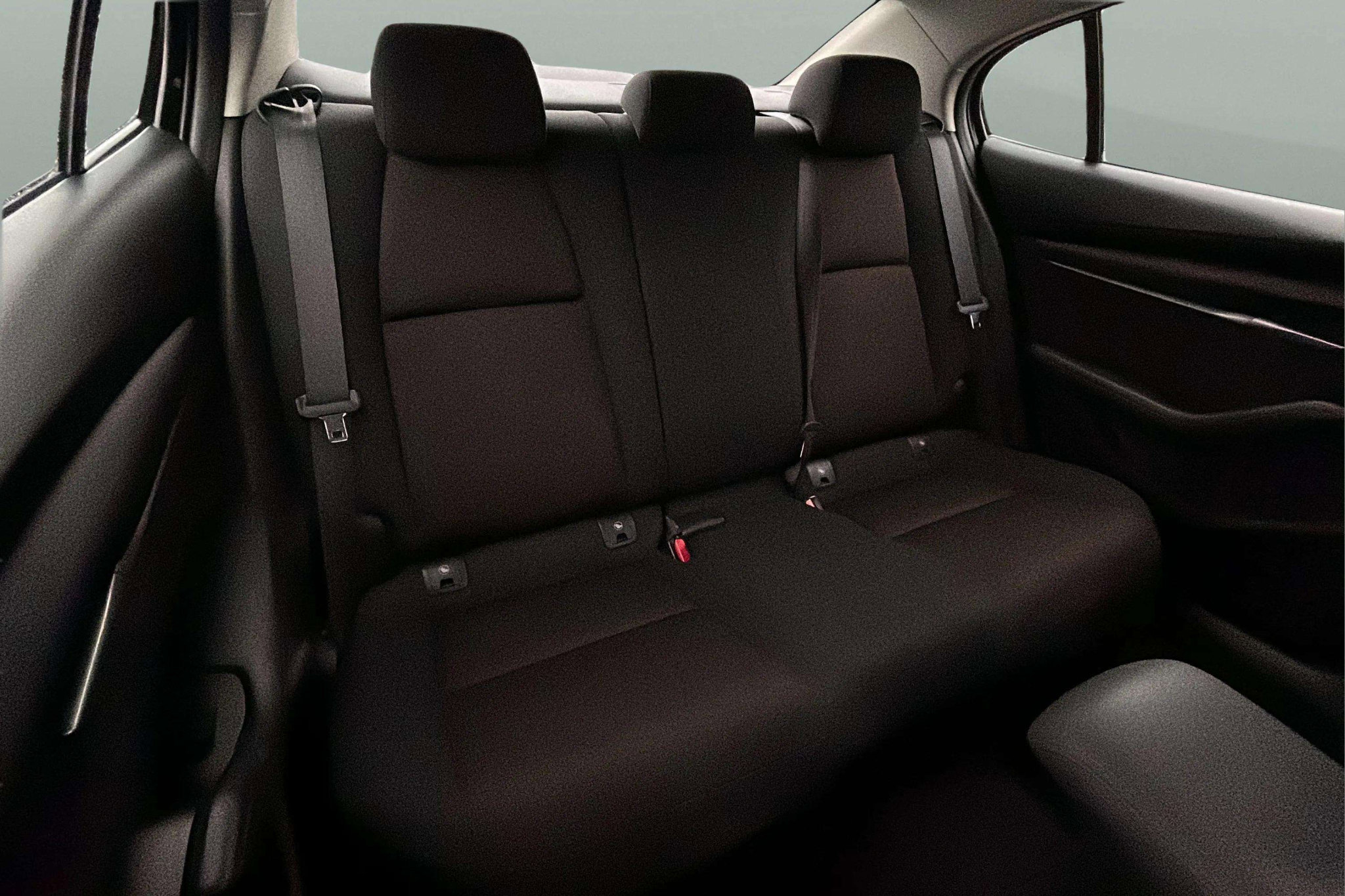 Used 2021 MAZDA MAZDA3 s image 39