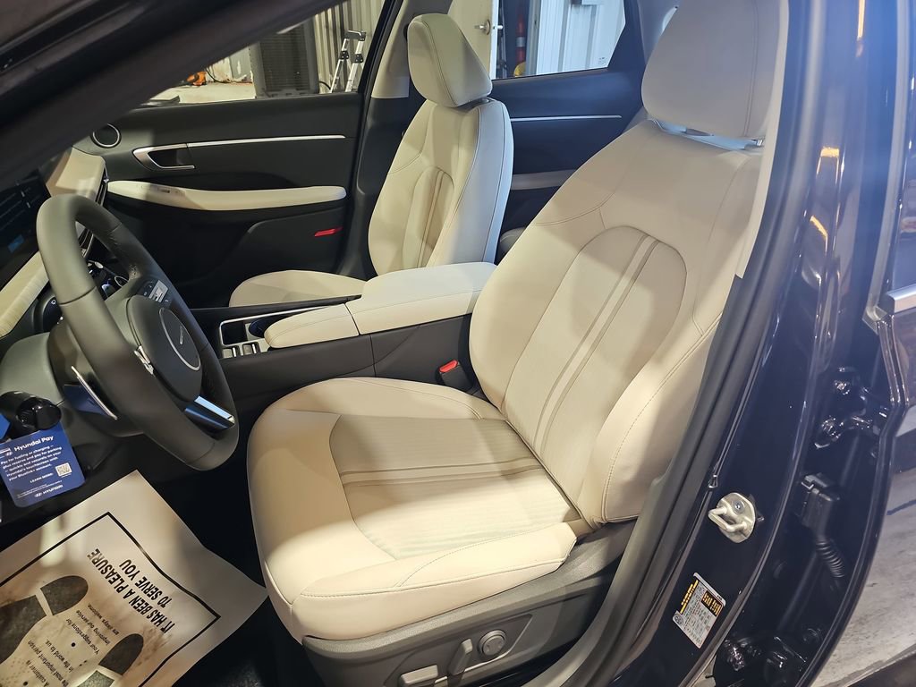 New 2026 Hyundai Sonata SEL FWD image 16