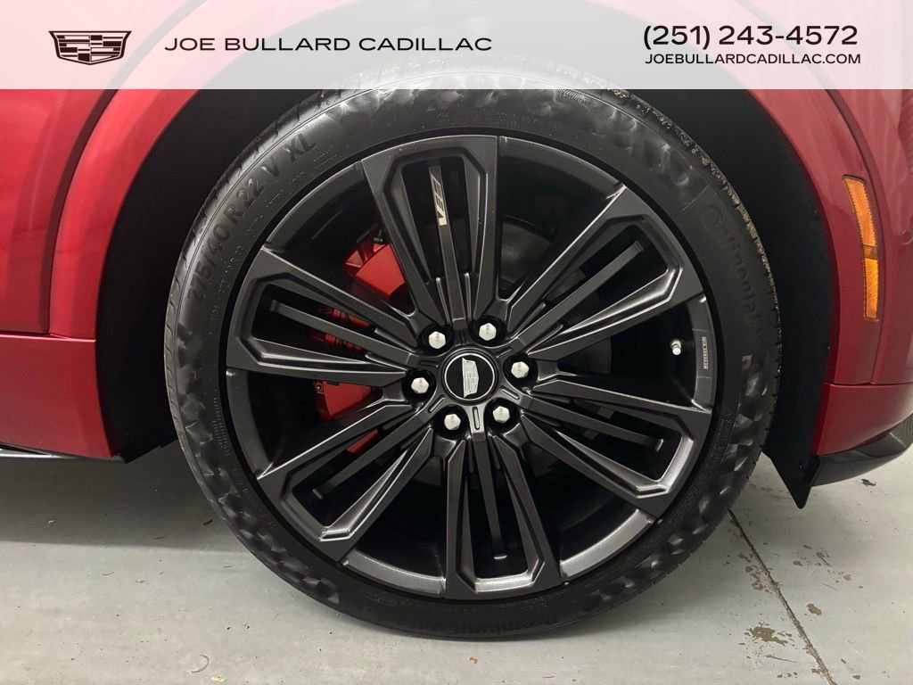 New 2026 Cadillac Lyriq V w/ LPO, Floor Liner Package image 15