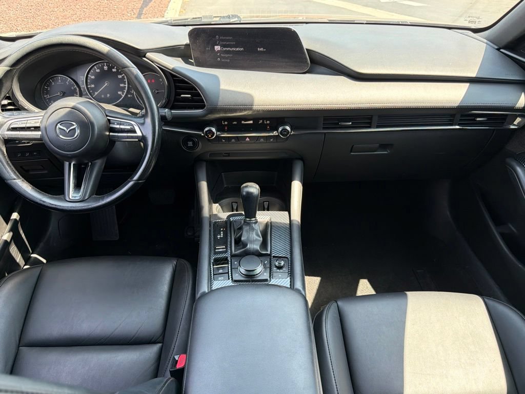 Used 2020 MAZDA MAZDA3 Hatchback w/ Preferred Package FWD image 34