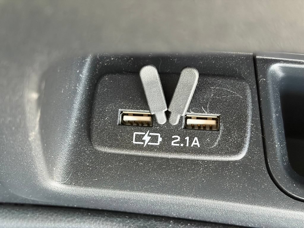 Used 2024 Subaru Ascent Limited AWD/4WD image 11