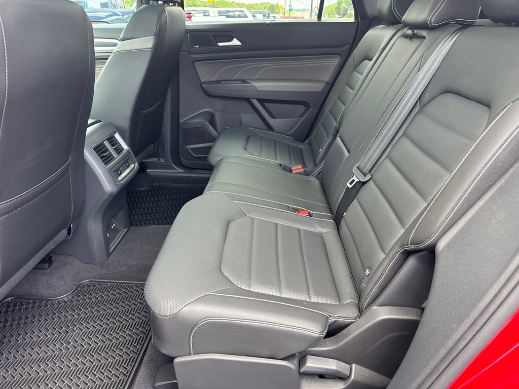 Used 2023 Volkswagen Atlas Cross Sport SEL Premium R-Line AWD/4WD image 22